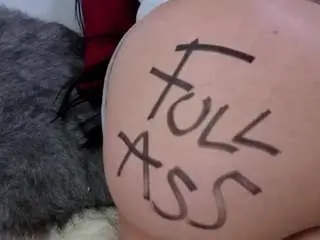 Julieta-messy  live sex cam