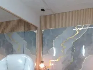 Nei-girl  live sex cam