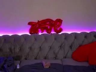 Redshine  live sex cam