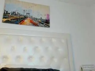 Cocoqueenn  live sex cam