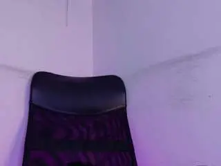 Cocoqueenn  live sex cam