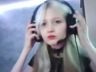 Louanneducking  live sex cam