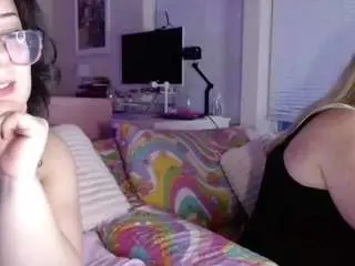 Lucipork  live sex cam