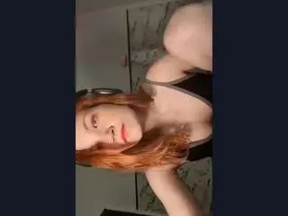 Zettabarker  live sex cam