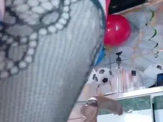 Bigass-dayla  live sex cam