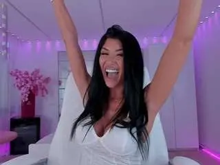 Diamondt33n  live sex cam