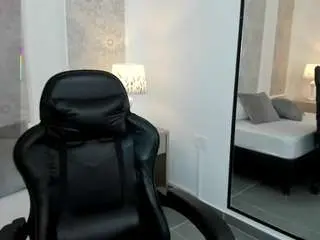 Dulce-natyy  live sex cam