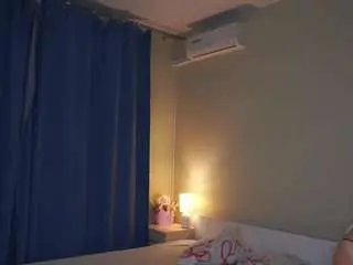 Falinebarrick  live sex cam