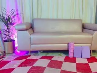 Hayamikiotoo  live sex cam