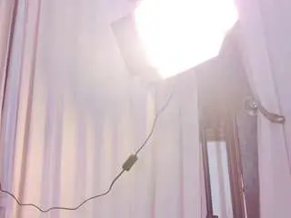 Hayamikiotoo  live sex cam