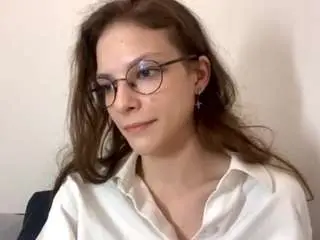 Isadoracassard  live sex cam