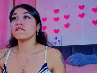 Madyjackson  live sex cam