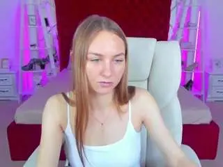 Milaaaddam  live sex cam
