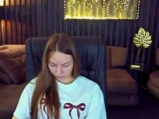 Milaaaddam  live sex cam