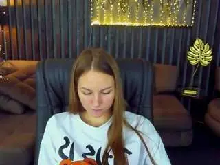 Milaaaddam  live sex cam