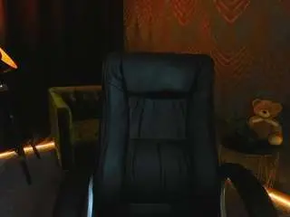 Milaaaddam  live sex cam