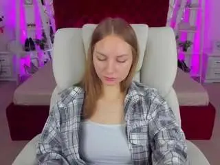 Milaaaddam  live sex cam