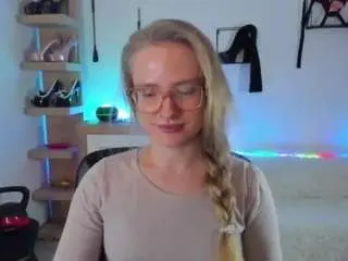 Nancystar  live sex cam