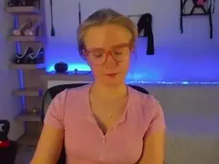 Nancystar  live sex cam