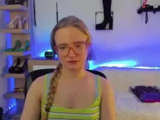 Nancystar  live sex cam