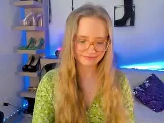 Nancystar  live sex cam