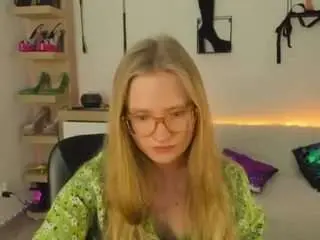 Nancystar  live sex cam