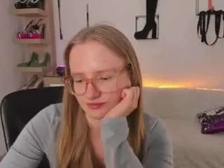 Nancystar  live sex cam