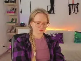 Nancystar  live sex cam