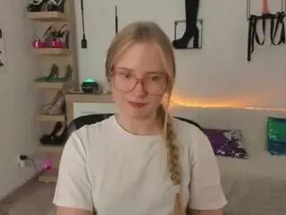 Nancystar  live sex cam