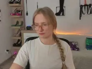 Nancystar  live sex cam