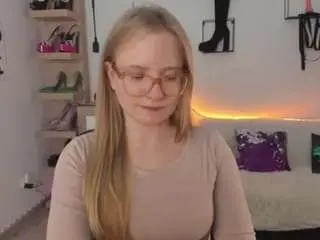 Nancystar  live sex cam