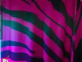 Vasyasylvia  live sex cam