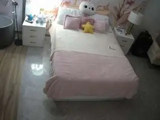 Voyeurcam-casa-salsa-bedroom-6  live sex cam