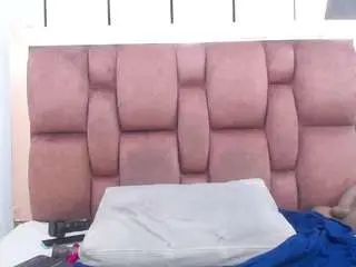 Ariana-pearl  live sex cam