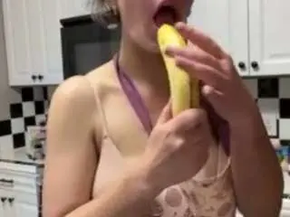 Deepthroatprincesss  live sex cam