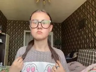 Valriewrinkles  live sex cam