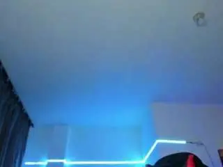 Kitty-jones  live sex cam