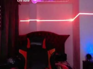 Kitty-jones  live sex cam