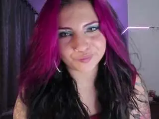 Kitty-jones  live sex cam