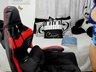 Lucy-007  live sex cam