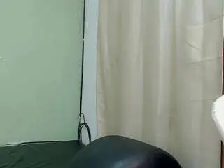 Mishel-hott  live sex cam