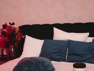 Mystiquerosee  live sex cam