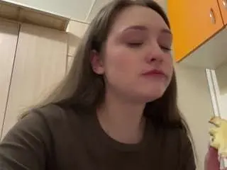 Trudieidleburg  live sex cam