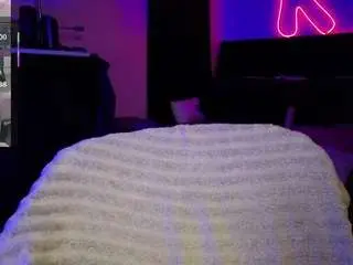 Kimmiakiss  live sex cam