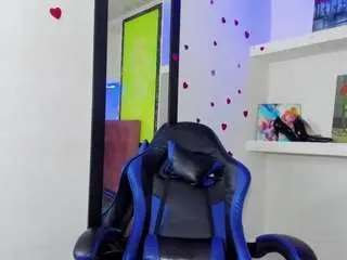 Raven-rouge  live sex cam