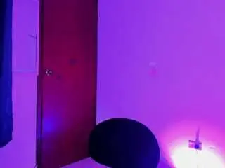 Raven-rouge  live sex cam