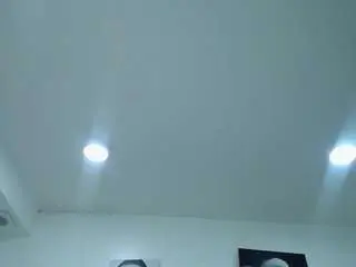 Hilary-loaiza  live sex cam