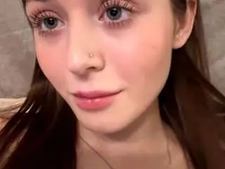 Katiecroston  live sex cam