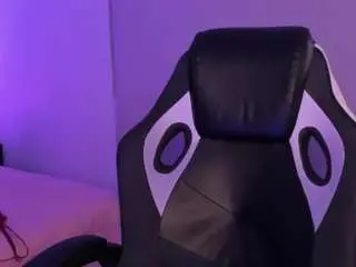 Lolatorress  live sex cam