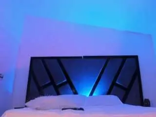 Lolatorress  live sex cam